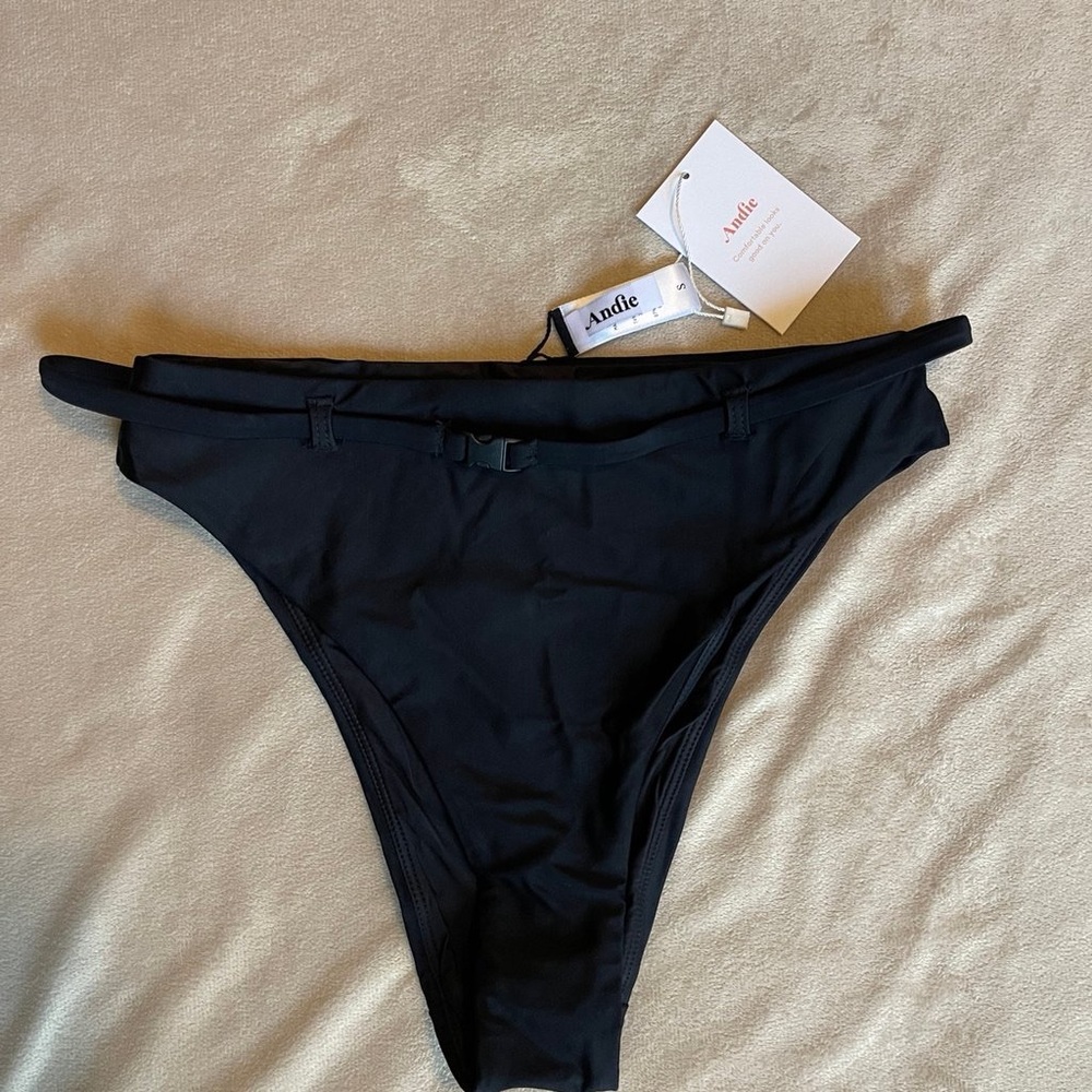 Andie Riviera Bikini - Picture 4 of 5